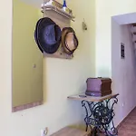 펜션 Two-bedroom In 풀라