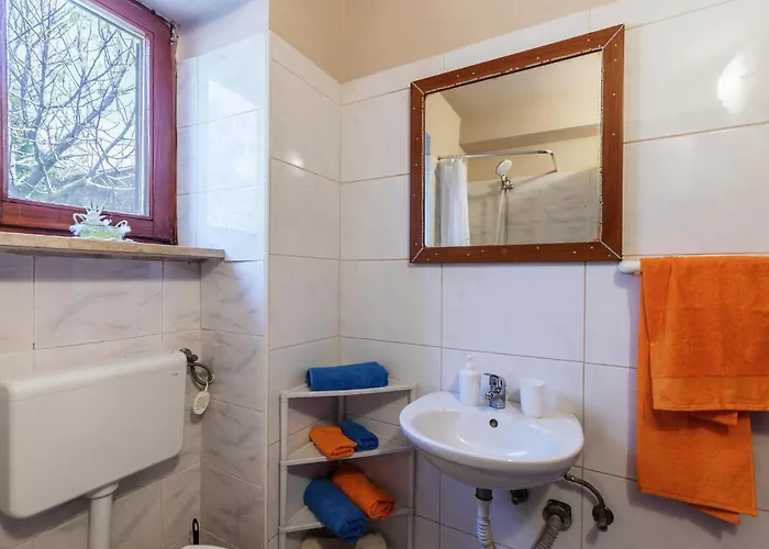 Two-bedroom In Casa vacanze Pola