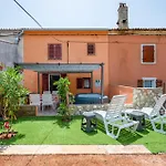 Two-bedroom In Σπίτι διακοπών