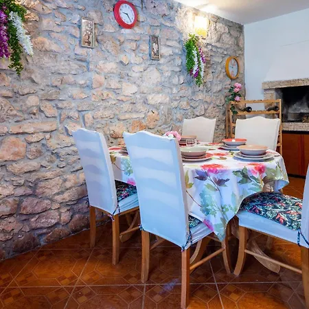 Hébergement de vacances Two-bedroom In *