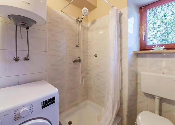 Two-Bedroom Holiday Home In Pula Pula