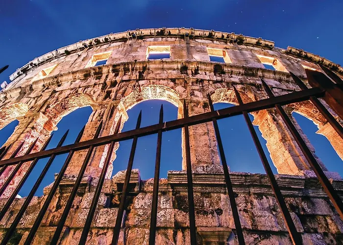 Two-Bedroom Holiday Home In Pula